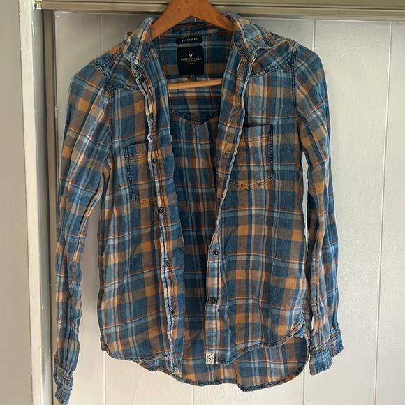 American Eagle Outfitters Tops - AE Boyfriend Fit Flannel